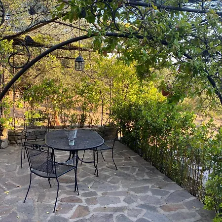 Li Paduleddi Country Konukevi 3*
