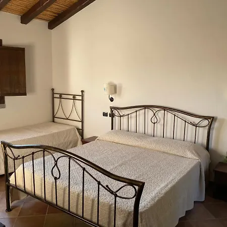 Maison d'hôtes Li Paduleddi Country *
